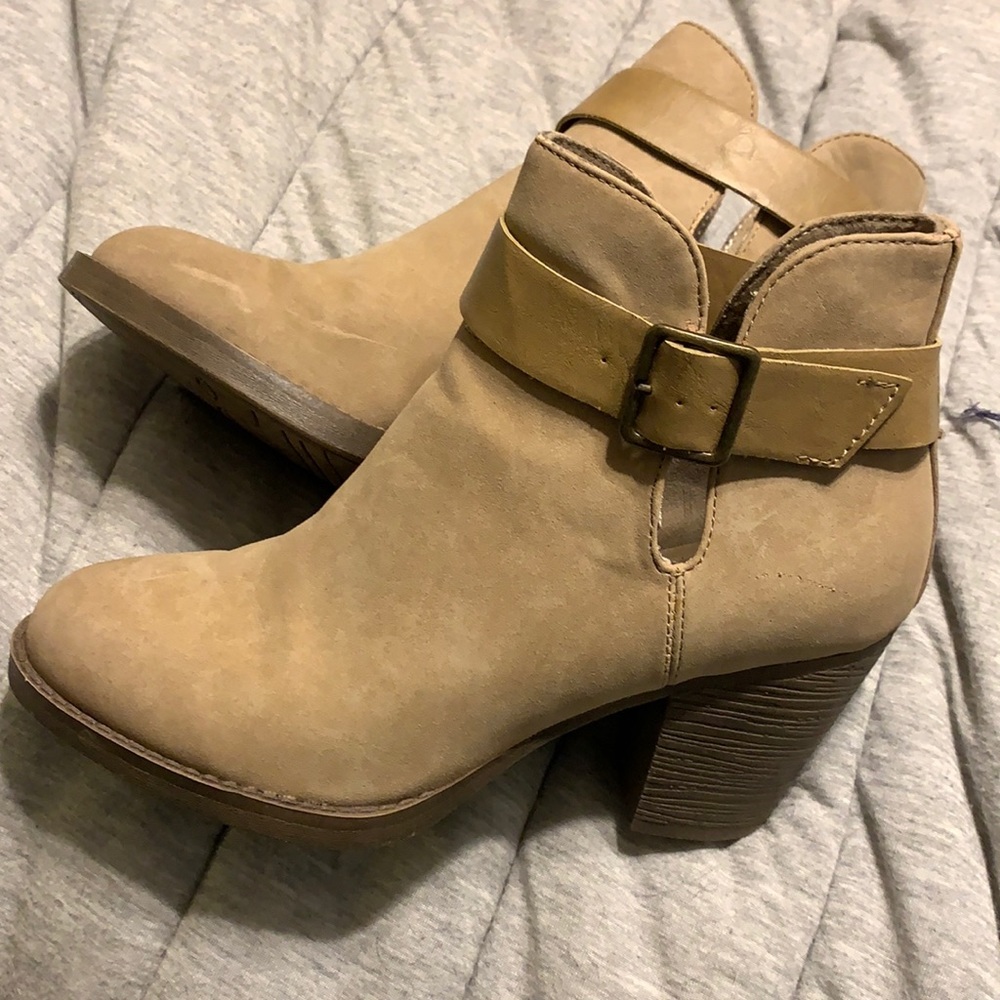 Wedged booties
